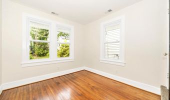 3003 20TH St NE, Washington, DC 20018