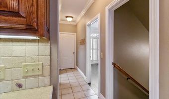3906 NE Cadbury Ave, Bentonville, AR 72712