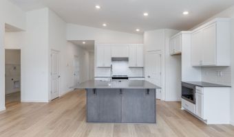 151 NW 30TH St, Battle Ground, WA 98604