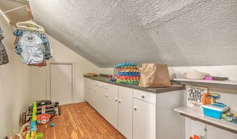 22643 Twin Oaks Rd, Abingdon, VA 24211