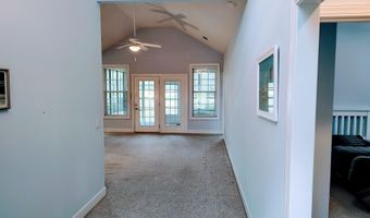 29 Lake Arbu Dr, Manning, SC 29102
