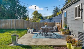 1834 S Dahlia St, Denver, CO 80222