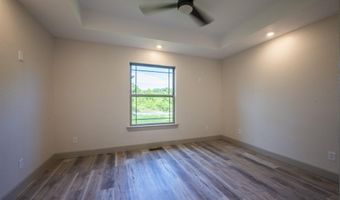 405 Lumpkin Dr, Batesville, AR 72501