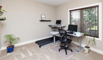 312 NE Pinehurst Cir, Ankeny, IA 50021