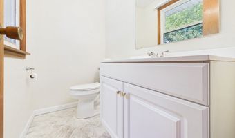 4412 Alhambra Dr, Anderson, IN 46013