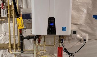 7702 TRAMMELL Rd, Annandale, VA 22003