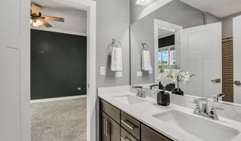 1218 White Lake Dr, Antioch, IL 60002