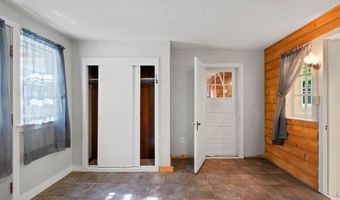 1320 STATE St, Algoma, WI 54201