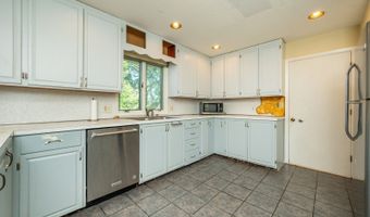 237 Todd Cir, Ames, IA 50014