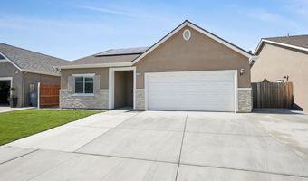 13736 Alyssum Way, Armona, CA 93202
