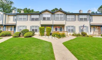 5 Shearwater Holw 5, Bayville, NJ 08721
