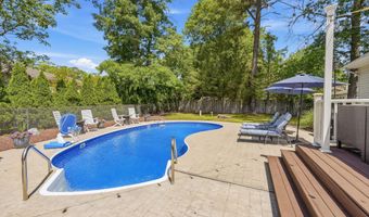 482 Clifton Ave, Bayville, NJ 08721