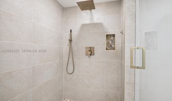 19707 Turnberry Way 12L, Aventura, FL 33180