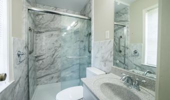 5723 BARTLETT WOODS Dr, Bartlett, TN 38134