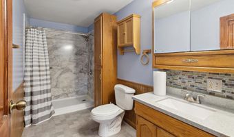 4125 W Harrison Rd, Alma, MI 48801