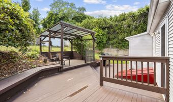 93 Marconi Ave, Bristol, CT 06010