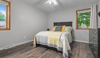 54 OPPORTUNITY Way, Appleton, WI 54915