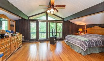 40 Brighton Rd, Andover, NJ 07821