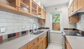 71 S Williams St unit 8, Burlington, VT 05401