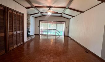 135 Morris Ave, Athens, OH 45701