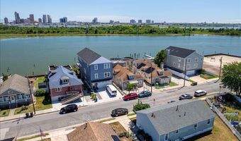 1658 W Riverside Dr, Atlantic City, NJ 08401