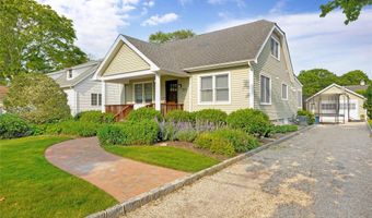 11 Anita Pl, Amityville, NY 11701