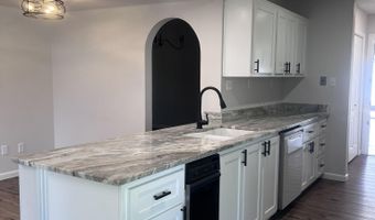 204 N La Cuesta Rd, Artesia, NM 88210