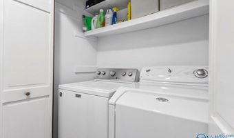 325 Ohara Dr, Albertville, AL 35950