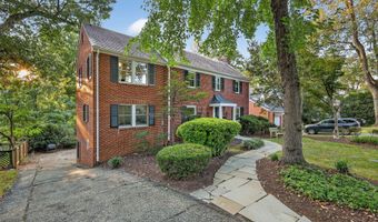 9302 W PARKHILL Dr, Bethesda, MD 20814