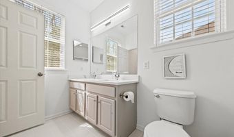 34 Ables Run Dr, Absecon, NJ 08201