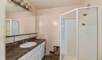 1858 W Auburn Dr, Auburn, IN 46706