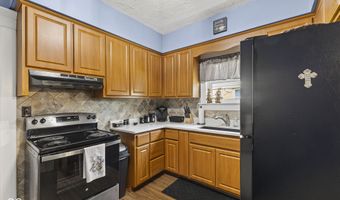 218 N West St, Bargersville, IN 46106