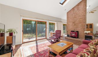 733 North Rd, Candia, NH 03034