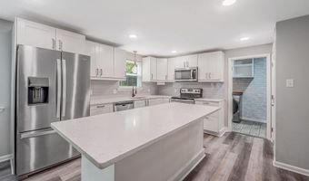 9 Whispering Dr, Alexander, AR 72210