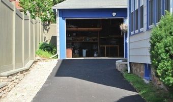 102 Lothrop St 1, Beverly, MA 01915