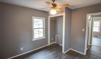 300 Brentwood Blvd, Alton, IL 62002