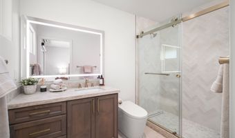50 Eono Pl, Haiku, HI 96708