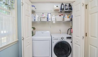 22 Sargent Rd, Brookline, NH 03033