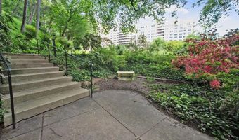 4201 CATHEDRAL Ave NW #607W, Washington, DC 20016