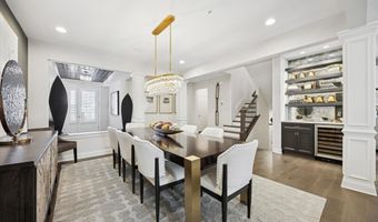 4 WHITE FIELD Ct, Ambler, PA 19002