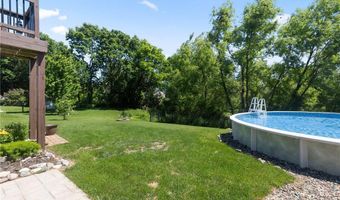 741 Morrison Ave S, Annandale, MN 55302