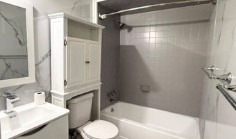 1 Red Lodge Dr Unit 4, Alloway, NJ 07462