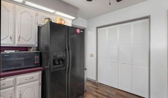 1626 Porter Ave, Aurora, MO 65605