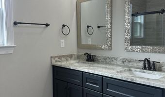 19298 Cressie Ln, Altha, FL 32421