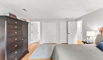 38 Stone Trl B, North Providence, RI 02904