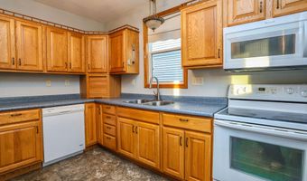 17 SW 9th Ave, Aberdeen, SD 57401
