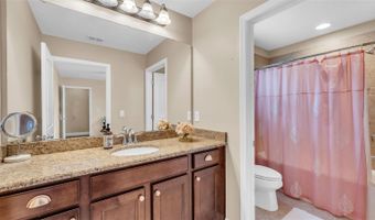 132 MAGNETA Loop, Auburndale, FL 33823