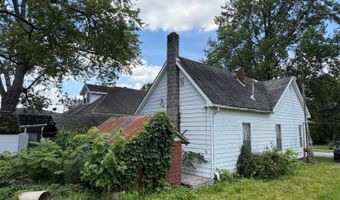 222 S 5th St, Albion, IL 62806