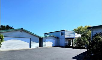 15961 BAY VIEW Dr, Brookings, OR 97415