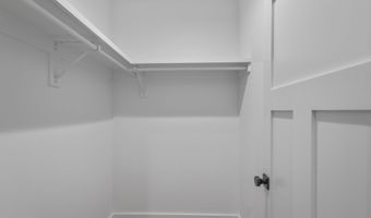414 N MONROE St, Arlington, VA 22201